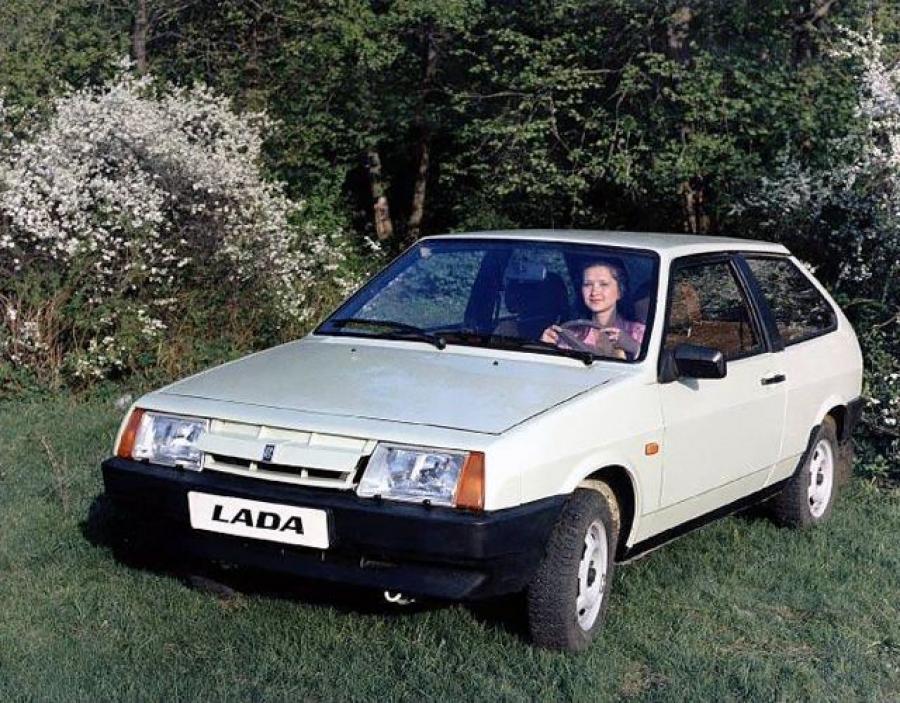  ВАЗ-2108 Спутник 1984 года  (фото 20 из 30)